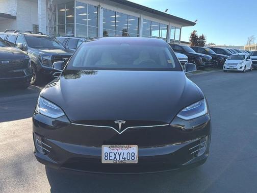 2018 Tesla Model X 75D