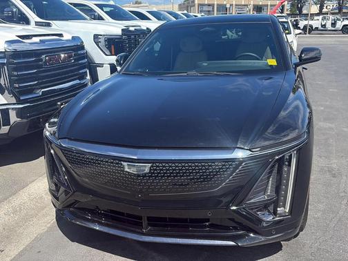 Stellar Black Metallic 2024 Cadillac LYRIQ Sport