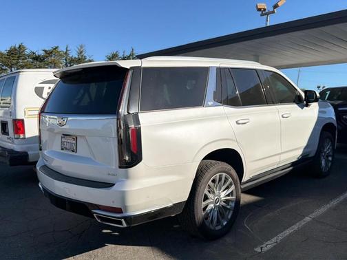 Crystal White Tri-Coat 2023 Cadillac Escalade Premium Luxury