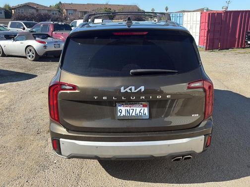2024 Kia Telluride S