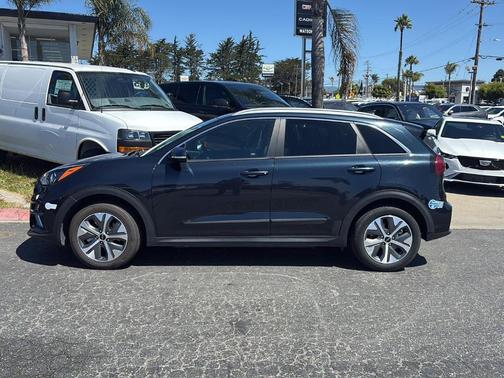 2022 Kia Niro EV EX