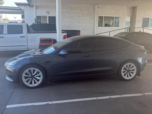 2022 Tesla Model 3 Long Range