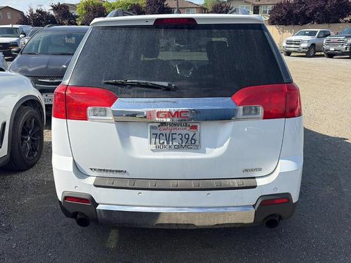 Summit White 2013 GMC Terrain SLT-2
