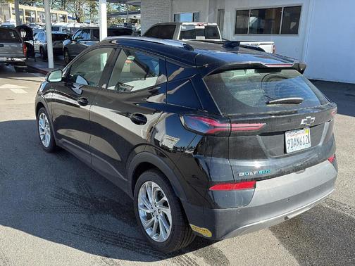 2022 Chevrolet Bolt EUV LT