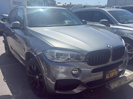 Space Gray Metallic 2016 BMW X5 xDrive50i