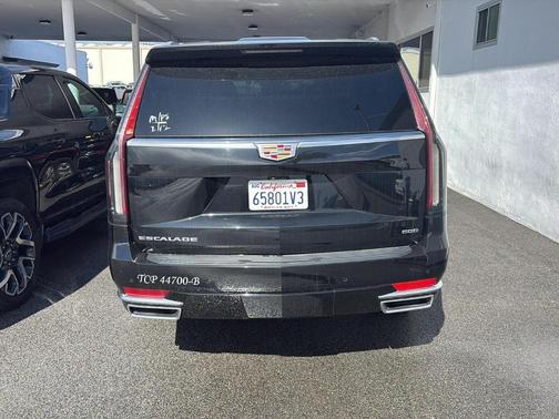 2023 Cadillac Escalade ESV Premium Luxury