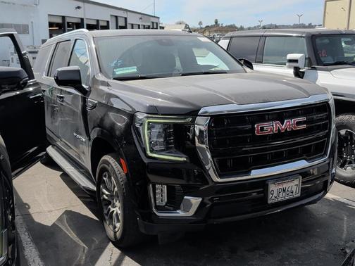 2023 GMC Yukon XL SLE