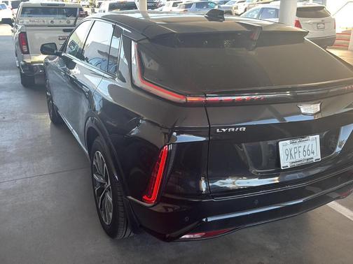 2024 Cadillac LYRIQ Sport