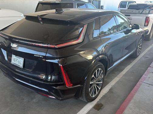 2024 Cadillac LYRIQ Sport