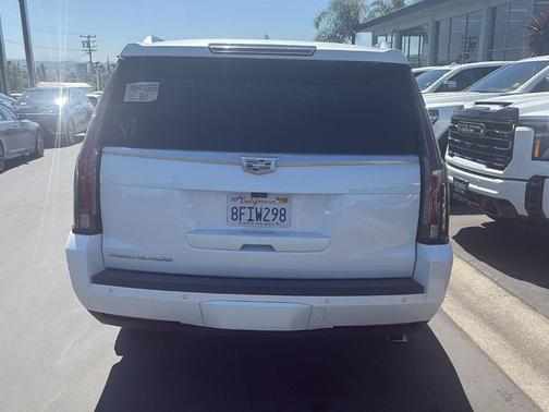 2018 Cadillac Escalade ESV Premium Luxury