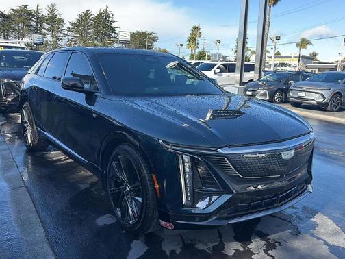 2024 Cadillac LYRIQ Sport