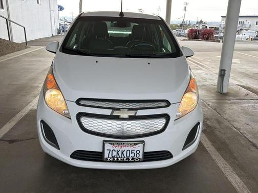 2014 Chevrolet Spark EV 2LT