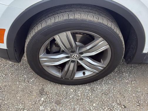 2020 Volkswagen Tiguan 2.0T SEL