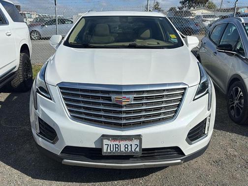 2017 Cadillac XT5 Platinum
