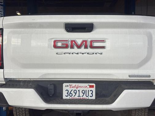 2023 GMC Canyon Elevation