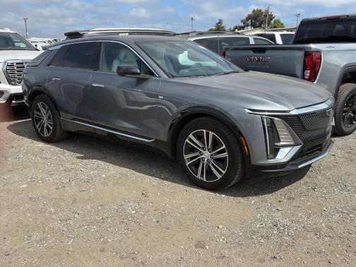 2023 Cadillac LYRIQ Luxury