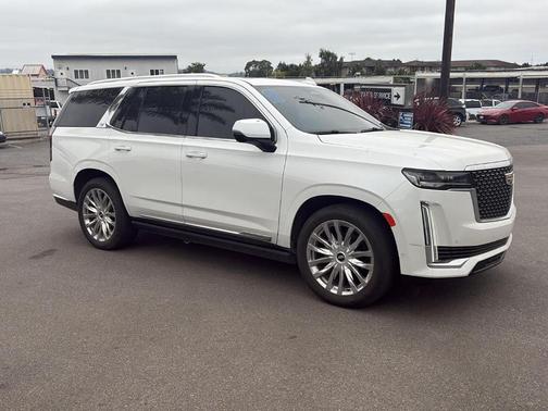 2022 Cadillac Escalade Premium Luxury