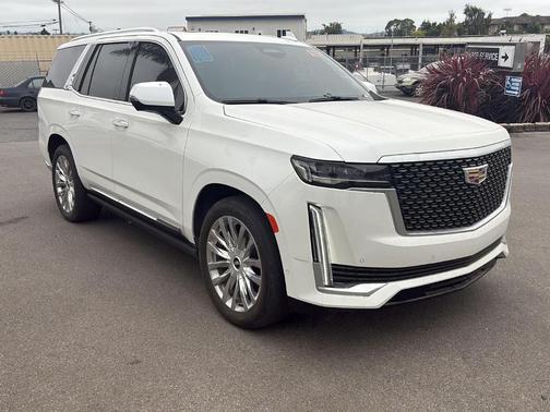 2022 Cadillac Escalade Premium Luxury