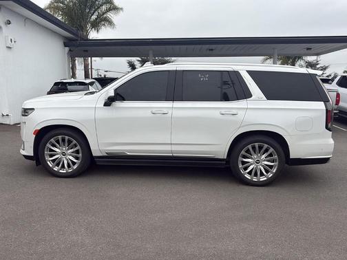 2022 Cadillac Escalade Premium Luxury