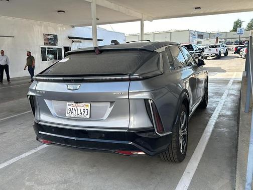 2023 Cadillac LYRIQ Luxury
