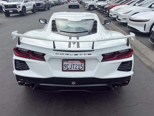 Arctic White 2023 Chevrolet Corvette Stingray w/1LT