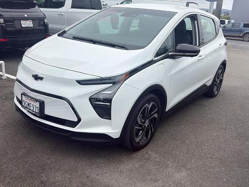Summit White 2023 Chevrolet Bolt EV 2LT
