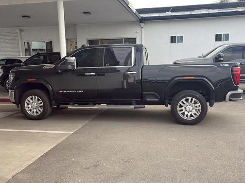 2024 GMC Sierra 2500 SLT