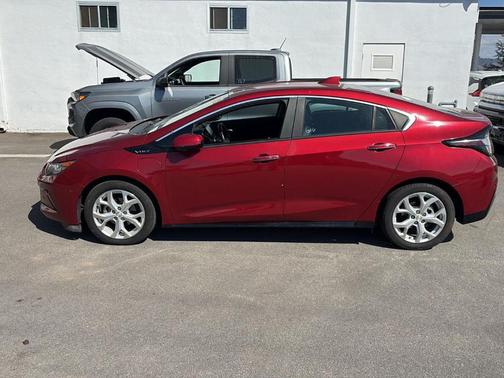 2018 Chevrolet Volt Premier