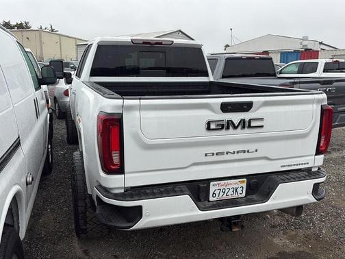2022 GMC Sierra 2500 Denali