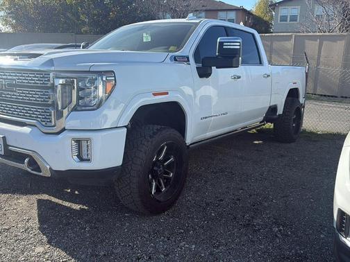 2022 GMC Sierra 2500 Denali