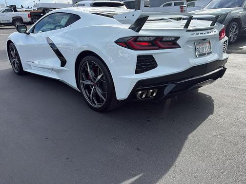 2023 Chevrolet Corvette Stingray w/1LT