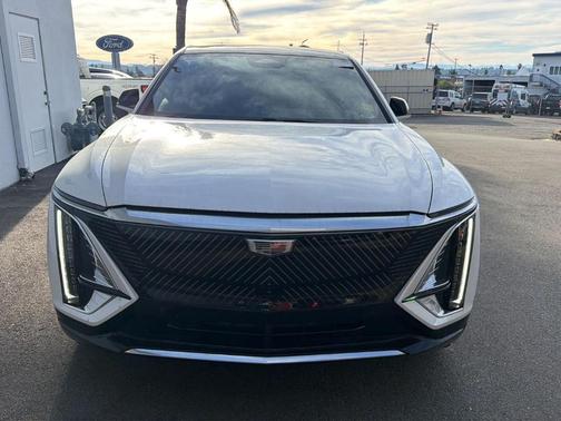 2024 Cadillac LYRIQ Luxury