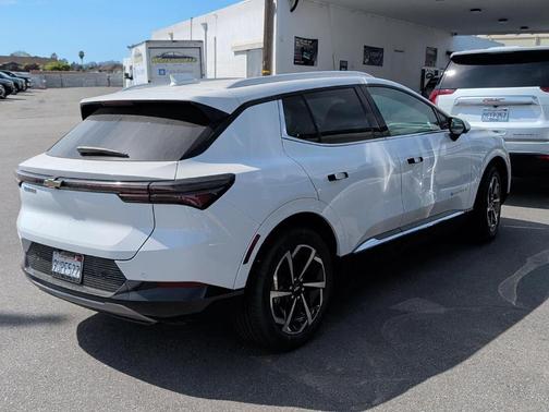 Summit White 2025 Chevrolet Equinox EV LT 2