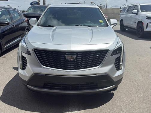 2019 Cadillac XT4 Premium Luxury