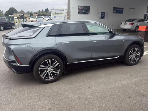 Satin Steel Metallic 2023 Cadillac LYRIQ Luxury