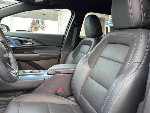 2024 Chevrolet Equinox EV LT