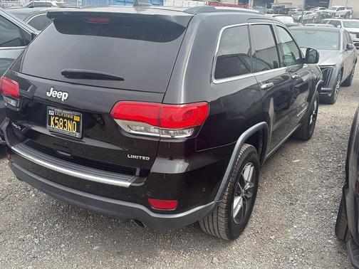 Diamond Black 2017 Jeep Grand Cherokee Limited