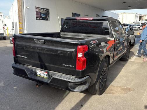2023 Chevrolet Silverado 1500 Custom