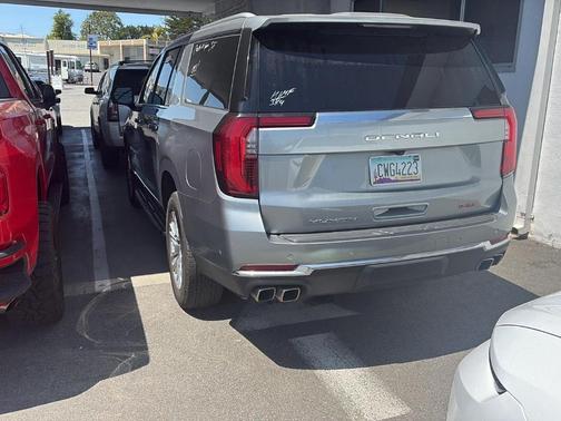 Sterling 2025 GMC Yukon XL Denali