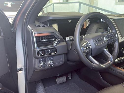 Sterling 2025 GMC Yukon XL Denali
