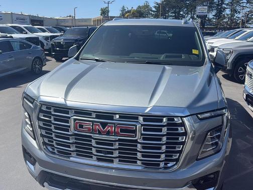 Sterling 2025 GMC Yukon XL Denali