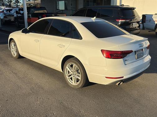 2017 Audi A4 2.0T Premium