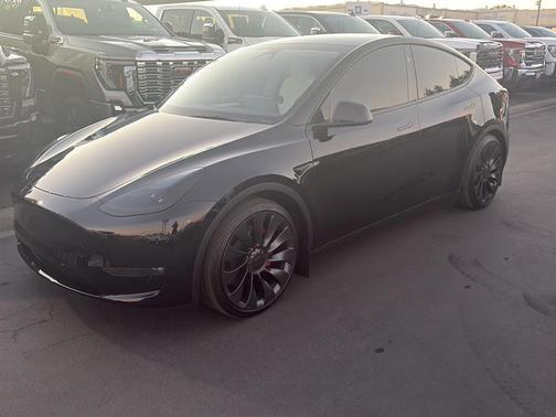 2024 Tesla Model Y Performance