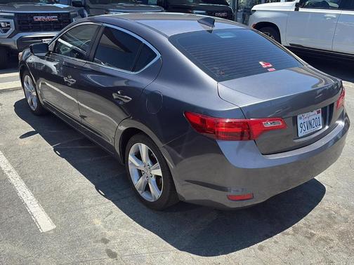 2015 Acura ILX 2.0L Technology