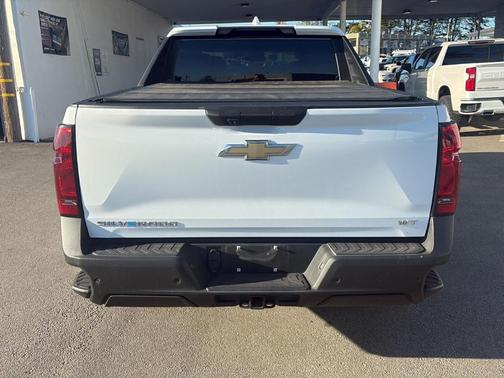 2024 Chevrolet Silverado EV WT