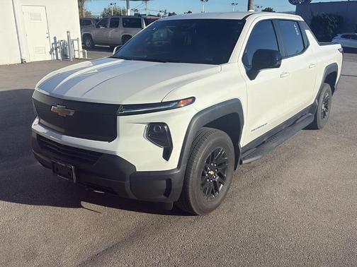 2024 Chevrolet Silverado EV WT