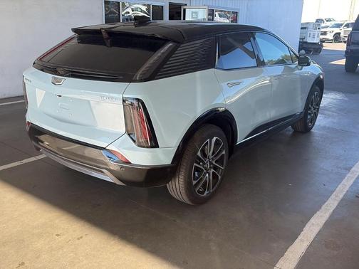 2025 Cadillac OPTIQ Sport