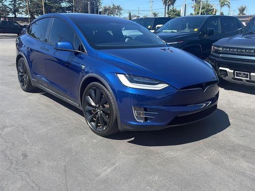 Deep Blue Metallic 2020 Tesla Model X Performance