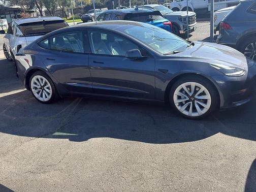 Midnight Silver Metallic 2022 Tesla Model 3 Base