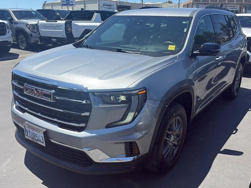Sterling 2025 GMC Acadia Elevation